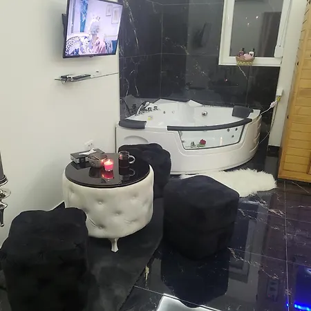 Jovanovic Aparthotel *